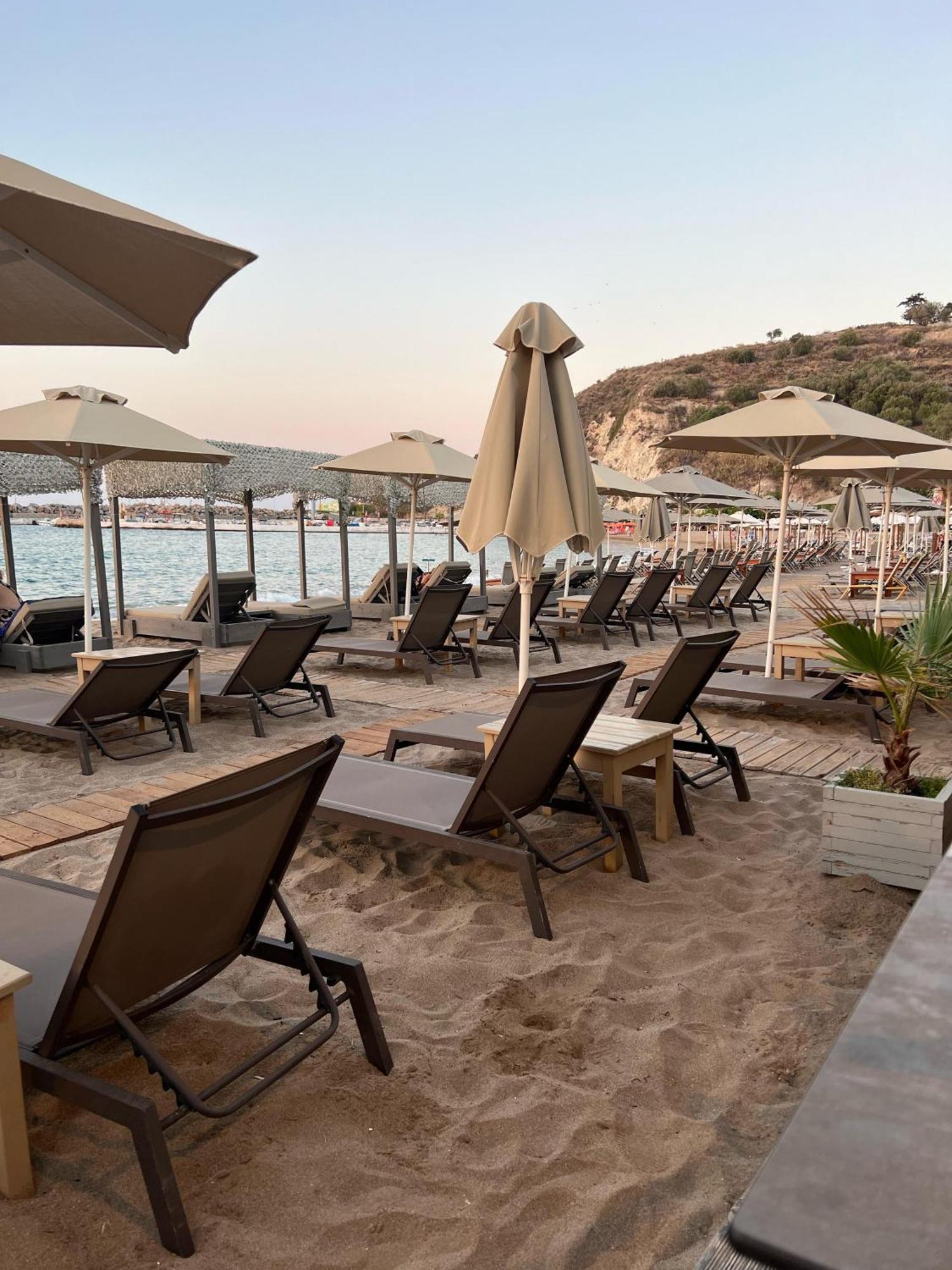 Breathtaking Sea And Mountain Views Villa Kefalas Exterior photo